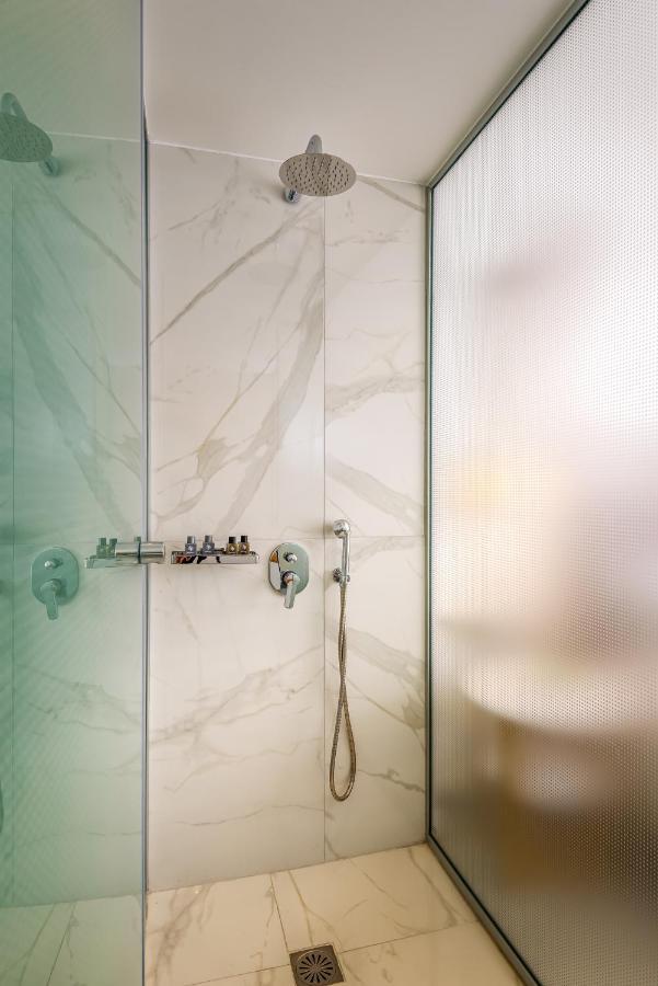 Solimar White Pearl - Adults Only